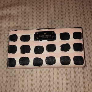 Kate spade snap wallet